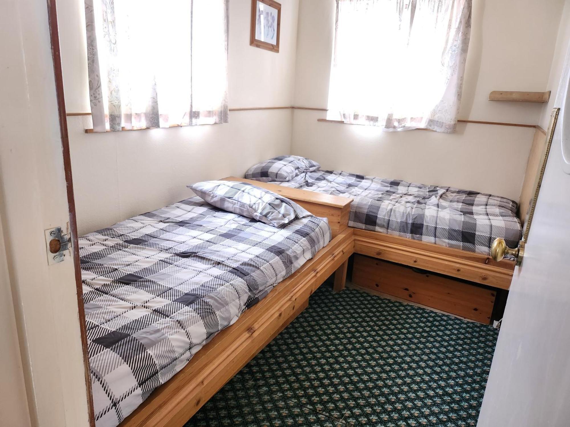 Queens Guest House ビーストン エクステリア 写真