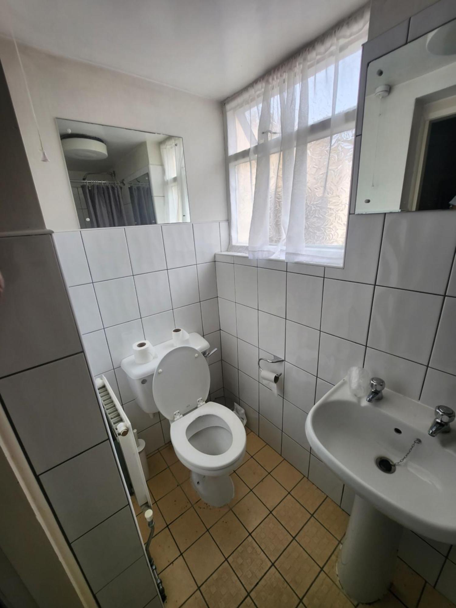 Queens Guest House ビーストン エクステリア 写真